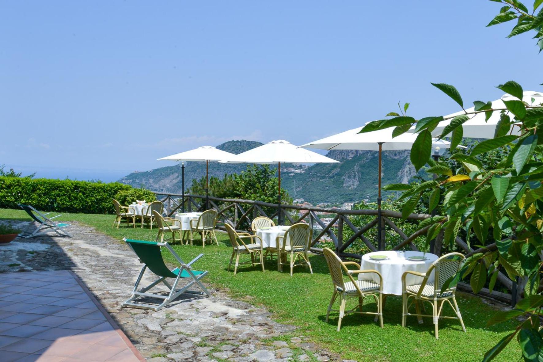 Villevieille Piano di Sorrento Luaran gambar
